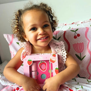 5-Piece Strawberry Cupcake, Mermaid or Unicorn Makeup for Kids