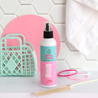 All-natural hair spray for sensitive skin—kids hair spray with Lilli Pilli and Marshmallow extracts; alcohol-free, medium hold