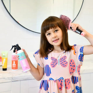 All-natural hair spray for sensitive skin—kids hair spray with Lilli Pilli and Marshmallow extracts; alcohol-free, medium hold