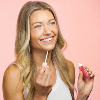 Beachy Kiss all natural lip oil with probiotics, a clean alternative to e.l.f. lip oil, hydrates, exfoliates, and nourishes lips with fruit-powered ingredients