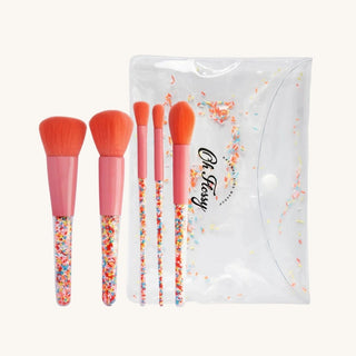 Colorful rainbow sprinkles kids makeup brushes, a 5-piece makeup brush set with case, featuring soft brushes and a clear case for creative, mess-free fun