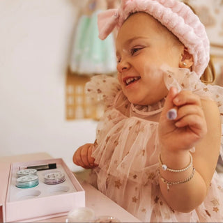 Oh Flossy Natural Kids Play Makeup Kit with non-toxic, skin-safe makeup for children