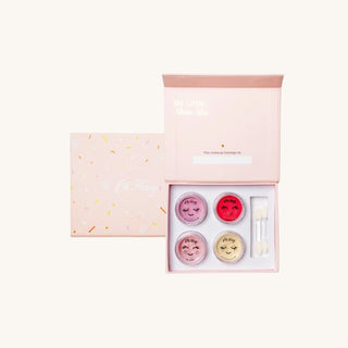 Oh Flossy Natural Kids Play Makeup Kit with non-toxic, skin-safe makeup for children
