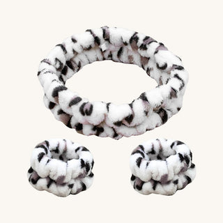 Leopard print plush spa headband and wristband set for kids, soft and comfortable for beauty play or skincare routines