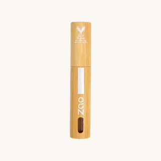 Refillable organic mascara for teens in black, bluem and brown shades, made with natural-origin pigments for soft lash definition