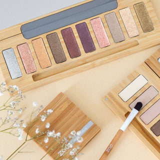 Ultra Shiny refillable eyeshadow palette with ten luminous shades in a bamboo mirrored compact, crafted in Italy as the best vegan mineral makeup and a natural makeup kit designed for teens
